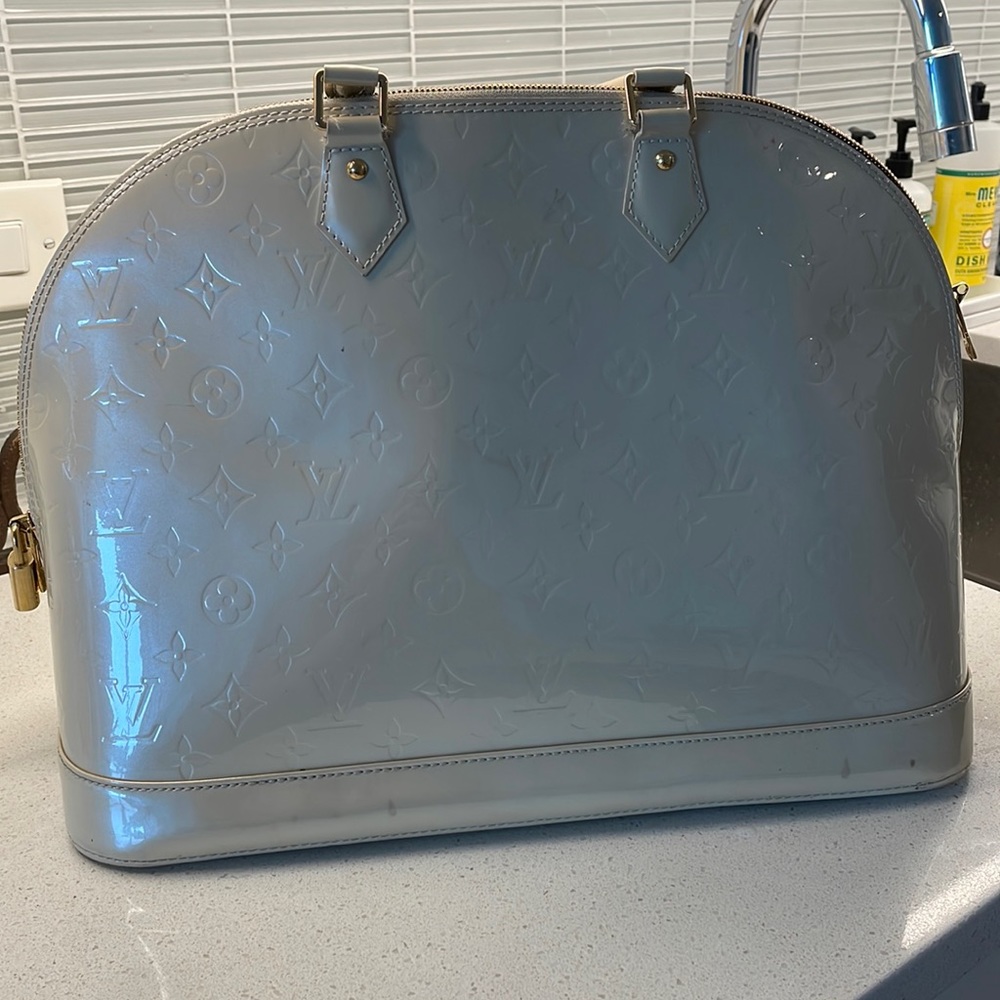 Louis Vuitton Alma GM